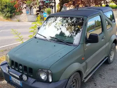 Usata Suzuki Jimny 80 CV (58 kW) 2001 Verde SUV