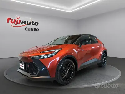 Usata Toyota C-HR Sport 223 CV (164 kW) 2025 Rosso SUV