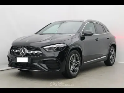 Usata Mercedes GLA200 AMG Line Premium 150 CV (110 kW) 2025 Nero SUV