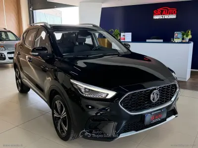 Usata MG ZS Comfort 106 CV (77 kW) 2024 Nero SUV