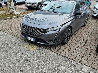 Usata 2022 Peugeot 308 SW Allure Station wagon | 17.500 € (Cara)