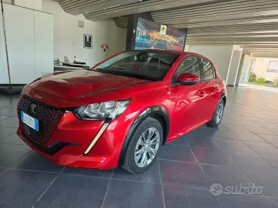 Usata Peugeot 208 GT 100 kW (136 CV) 2020 Rosso Utilitaria