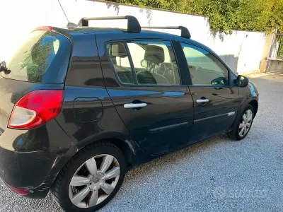 Usata Renault Clio 85 CV (62 kW) 2009 Utilitaria