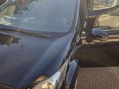 Usata Ford Fiesta Titanium 82 CV (60 kW) 2008 Nero Utilitaria