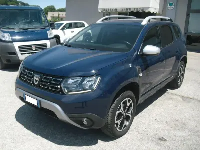 Usata Dacia Duster Prestige 101 CV (74 kW) 2020 Bluazzurro SUV