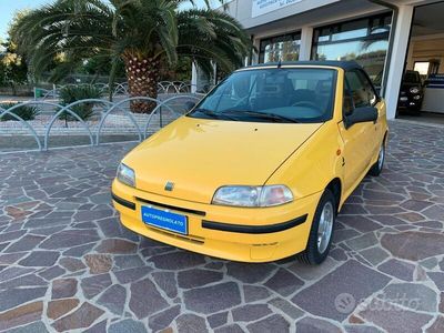 Usata Fiat Punto Cabriolet S 60 CV (44 kW) 1995 Giallo Cabrio