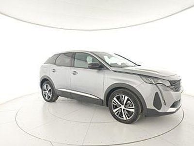 Usata Peugeot 3008 Allure 179 CV (131 kW) 2024 Verde SUV