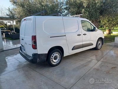 Usata Opel Combo 2020 Bianco Monovolume