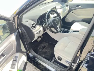 Usata Mercedes B180 109 CV (80 kW) 2014 Utilitaria