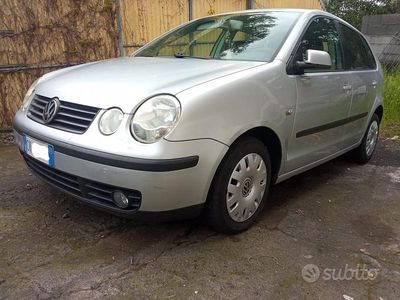 Usata VW Polo 64 CV (47 kW) 2003 Grigio Berlina