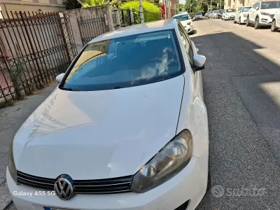 Usata VW Golf VI 122 CV (89 kW) 2010 Bianco Utilitaria