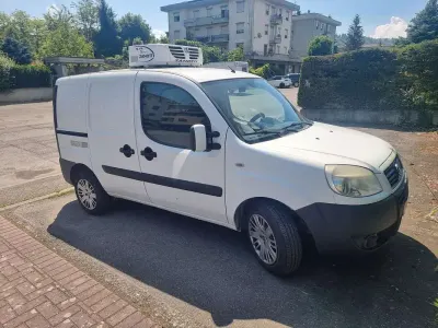 Usado Fiat Doblò Dynamic 105 HP (77 kW) 2007 Monovolume