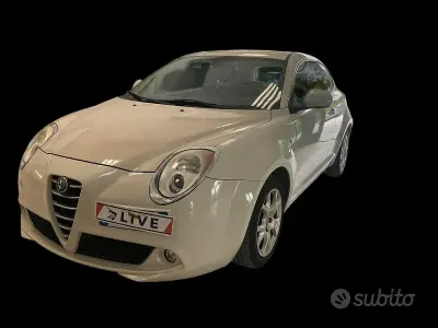Usata Alfa Romeo MiTo Distinctive 105 CV (77 kW) 2011 Bianco Utilitaria