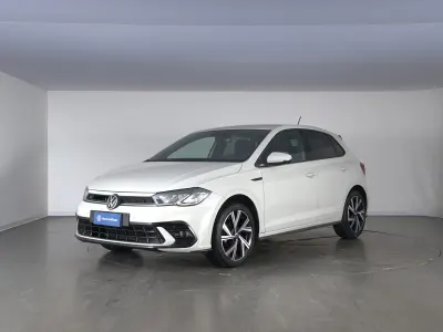 Begagnad VW Polo R-line 95 HK (69 kW) 2023 Grå Halvkombi