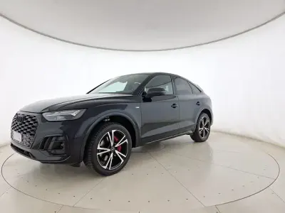 Usata Audi Q5 Sportback S-line plus 299 CV (219 kW) 2023 Grigio metallizzato SUV