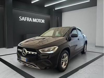 Usata Mercedes GLA200 Executive 150 CV (110 kW) 2023 Nero SUV