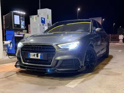 Usata Audi A3 S-Line 150 CV (110 kW) 2017 Grigio Berlina