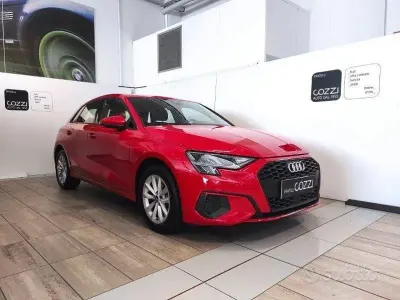 Usata Audi A3 Business 150 CV (110 kW) 2021 Rosso Berlina