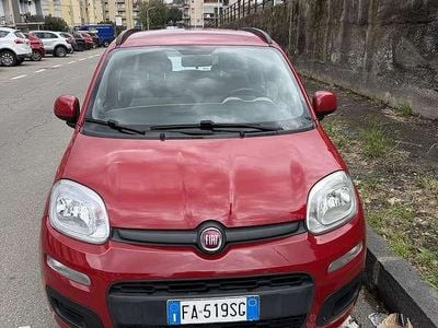 Usata Fiat Panda 69 CV (50 kW) 2015 Rosso Utilitaria