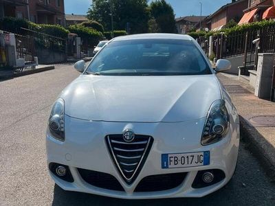 Usata Alfa Romeo Giulietta 105 CV (77 kW) 2015 Bianco Utilitaria
