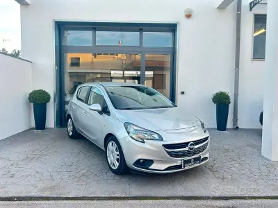 Usata Opel Corsa 90 CV (66 kW) 2018 Grigio Utilitaria