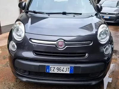 Usado Fiat 500L Pop Star 85 CV (62 kW) 2015 Negro Monovolumen