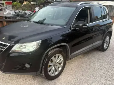 Usata VW Tiguan Pro 140 CV (102 kW) 2008 Nero SUV