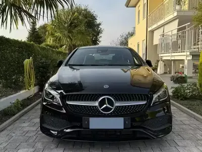 Usata Mercedes CLA220 Premium 177 CV (130 kW) 2018 Nero Berlina