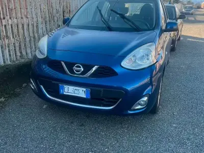Gebraucht Nissan Micra Acenta 80 PS (58 kW) 2014 Blau Kleinwagen