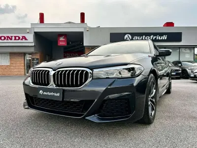 Usata BMW 520 M Sport 190 CV (139 kW) 2022 Sophisto grey brilliant effect Station wagon