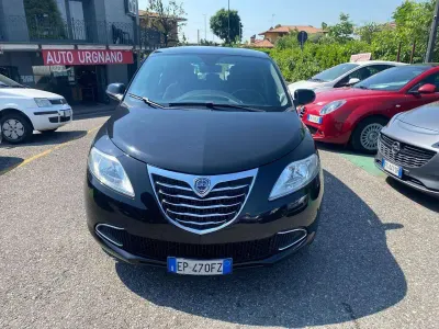 Usata Lancia Ypsilon S 95 CV (69 kW) 2012 Nero Utilitaria