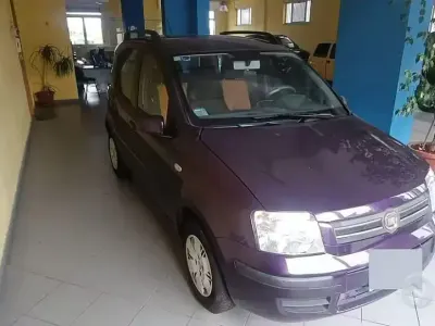 Usata Fiat Panda 69 CV (50 kW) 2010 Viola Utilitaria