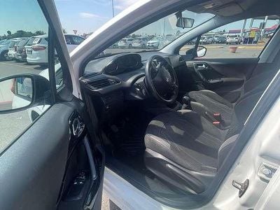 Usata Peugeot 208 Active 95 CV (69 kW) 2011 Utilitaria