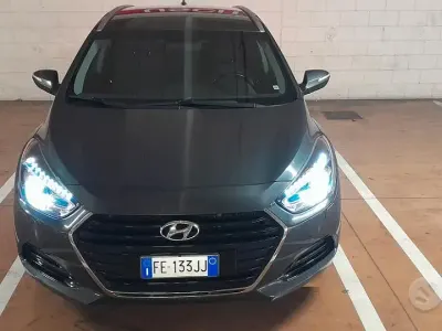 Usata Hyundai i40 141 CV (103 kW) 2016 Bluazzurro Station wagon