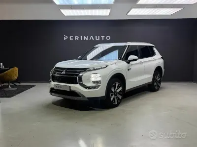 Usata Mitsubishi Outlander P-HEV