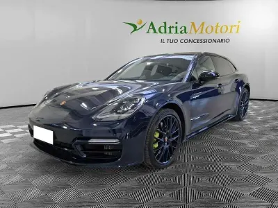 Usata Porsche Panamera Sport Turismo 462 CV (339 kW) 2022 Blu Station wagon