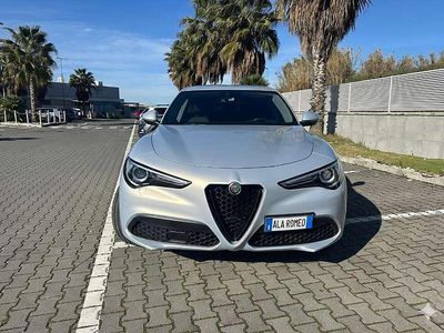 Usata Alfa Romeo Stelvio Sprint 190 CV (139 kW) 2021 Bianco SUV