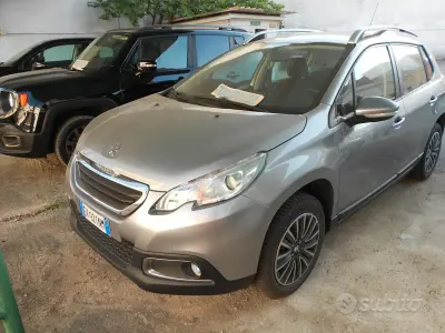 Occasion Peugeot 2008 Access 68 ch (50 kW) 2015 Gris SUV