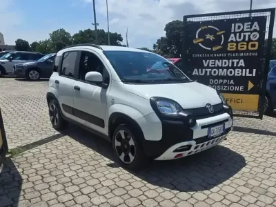 Usata Fiat Panda Cross Cross 69 CV (50 kW) 2023 Bianco Utilitaria