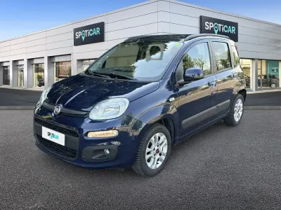 Usata Fiat Panda Lounge 69 CV (50 kW) 2020 Blu Utilitaria