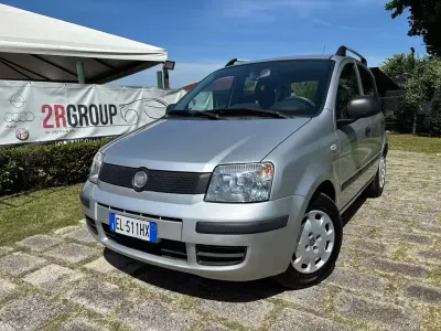 Usata Fiat Panda Dynamic 69 CV (50 kW) 2012 Grigio Utilitaria