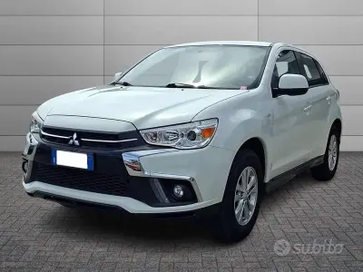 Usata Mitsubishi ASX Inform 117 CV (86 kW) 2019 Bianco SUV