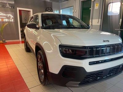 Nuova Jeep Avenger Longitude 101 CV (74 kW) 2025 Bianco SUV