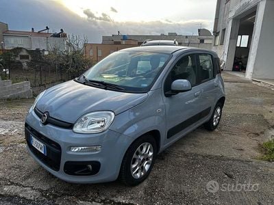 Usata Fiat Panda Lounge 95 CV (69 kW) 2018 Grigio Utilitaria