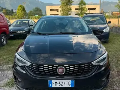 Usata Fiat Tipo Easy 95 CV (69 kW) 2017 Blu Berlina