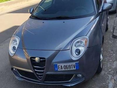 Usata Alfa Romeo MiTo Distinctive 120 CV (88 kW) 2010 Grigio Utilitaria