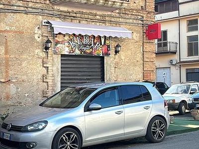 Usata VW Golf VII 105 CV (77 kW) 2012 Berlina