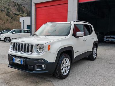 Usata Jeep Renegade Limited 140 CV (102 kW) 2016 Bianco SUV
