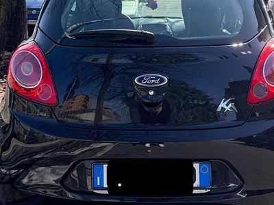 Usata Ford Ka 69 CV (50 kW) 2014 Nero Utilitaria
