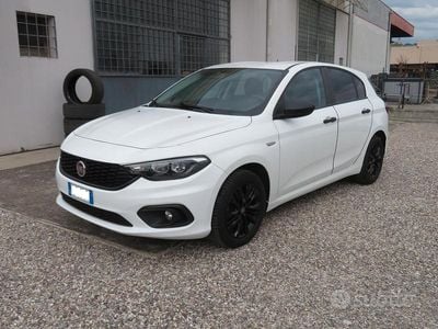 Usata Fiat Tipo Sport 95 CV (69 kW) 2019 Bianco Berlina